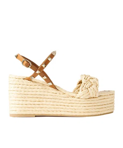 Valentino Garavani Rockstud 95 Wedge Sandals In Brown