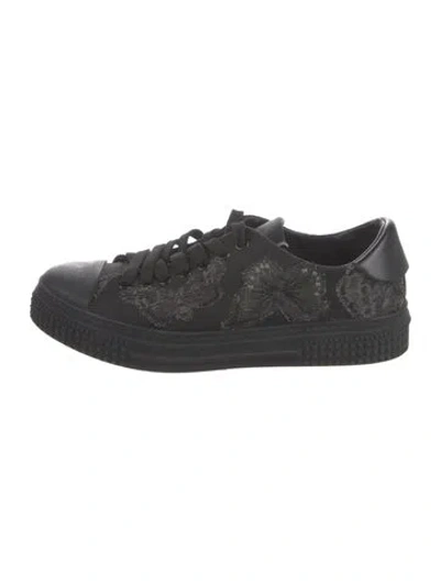 Pre-owned Valentino Garavani Rockstud Accents Canvas Sneakers In Black