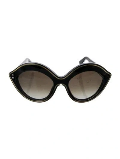 Pre-owned Valentino Rockstud Accents Cat-eye Sunglasses In Black/gold