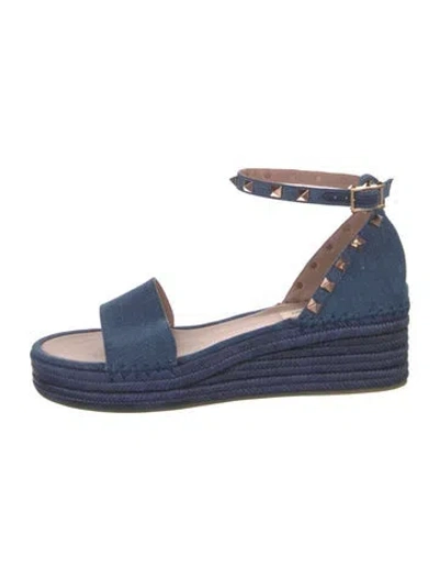 Pre-owned Valentino Garavani Rockstud Accents Denim Espadrilles In Blue