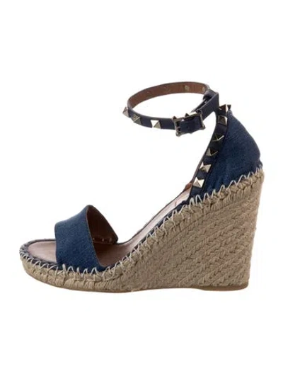 Pre-owned Valentino Garavani Rockstud Accents Denim Espadrilles In Blue
