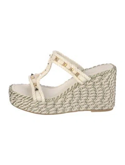 Pre-owned Valentino Garavani Rockstud Accents Jute Espadrilles In Neutral