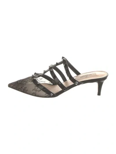 Pre-owned Valentino Garavani Rockstud Accents Lace Mules In Black