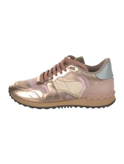 Pre-owned Valentino Garavani Rockstud Accents Leather Athletic Sneakers