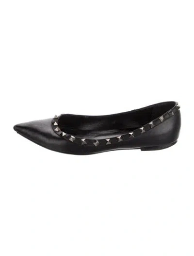 Pre-owned Valentino Garavani Rockstud Accents Leather Ballet Flats In Black