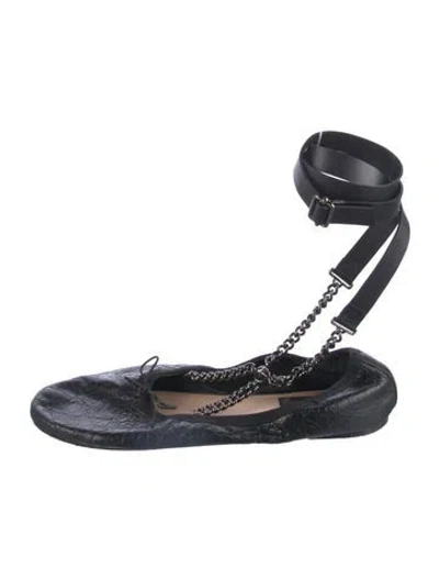 Pre-owned Valentino Garavani Rockstud Accents Leather Ballet Flats In Black