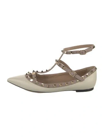 Pre-owned Valentino Garavani Rockstud Accents Leather Ballet Flats In Neutral