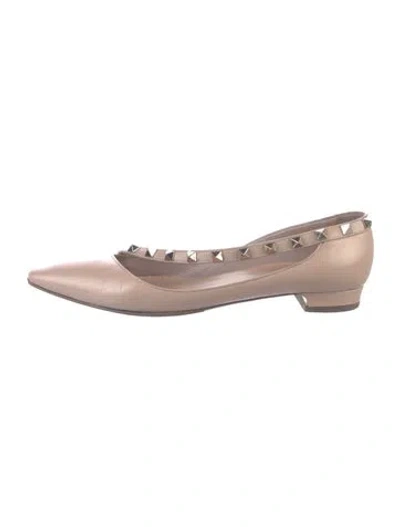 Pre-owned Valentino Garavani Rockstud Accents Leather Ballet Flats In Neutral