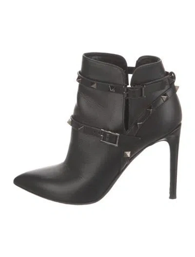 Pre-owned Valentino Garavani Rockstud Accents Leather Boots In Black