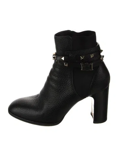 Pre-owned Valentino Garavani Rockstud Accents Leather Boots In Black