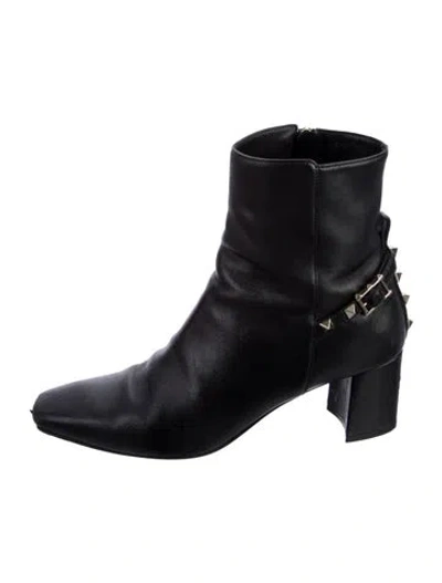 Pre-owned Valentino Garavani Rockstud Accents Leather Boots In Black