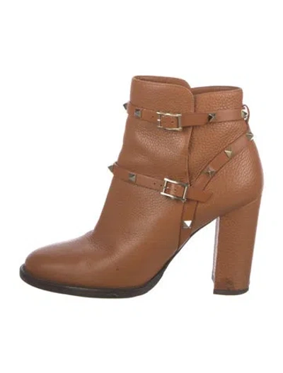 Pre-owned Valentino Garavani Rockstud Accents Leather Boots In Brown