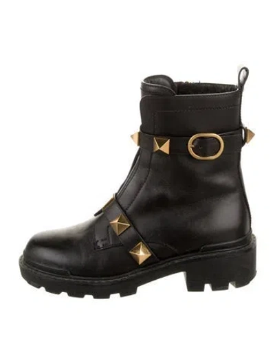 Pre-owned Valentino Garavani Rockstud Accents Leather Combat Boots In Black