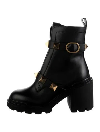 Pre-owned Valentino Garavani Rockstud Accents Leather Combat Boots W/ Tags In Black