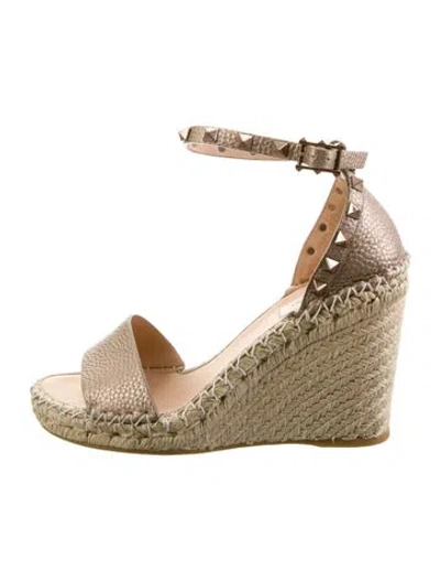 Pre-owned Valentino Garavani Rockstud Accents Leather Espadrilles