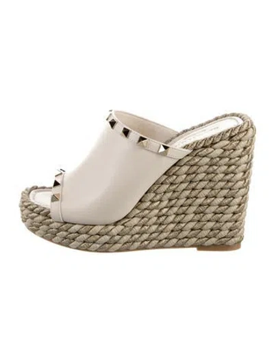 Pre-owned Valentino Garavani Rockstud Accents Leather Espadrilles