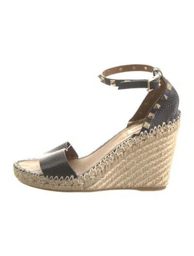 Pre-owned Valentino Garavani Rockstud Accents Leather Espadrilles In Black