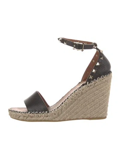 Pre-owned Valentino Garavani Rockstud Accents Leather Espadrilles In Black