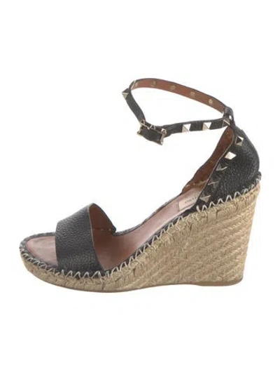 Pre-owned Valentino Garavani Rockstud Accents Leather Espadrilles In Black