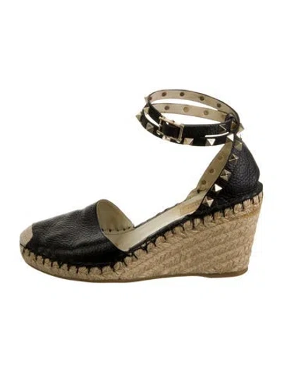 Pre-owned Valentino Garavani Rockstud Accents Leather Espadrilles In Black