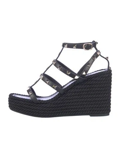 Pre-owned Valentino Garavani Rockstud Accents Leather Espadrilles In Black