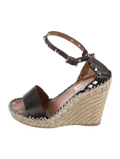 Pre-owned Valentino Garavani Rockstud Accents Leather Espadrilles In Black