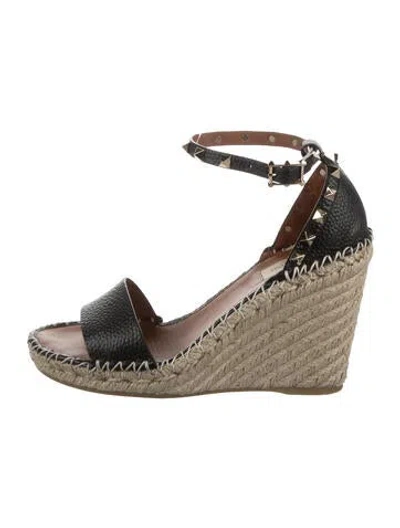 Pre-owned Valentino Garavani Rockstud Accents Leather Espadrilles In Black