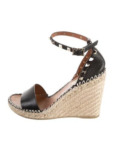 Pre-owned Valentino Garavani Rockstud Accents Leather Espadrilles In Black