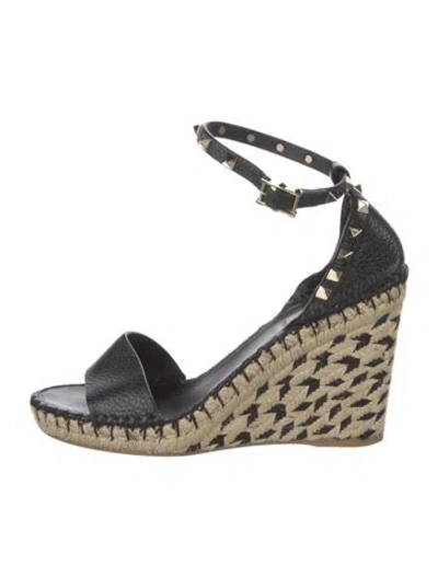 Pre-owned Valentino Garavani Rockstud Accents Leather Espadrilles In Black