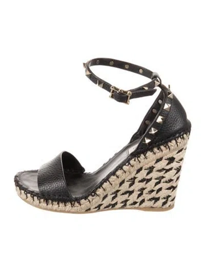 Pre-owned Valentino Garavani Rockstud Accents Leather Espadrilles In Black