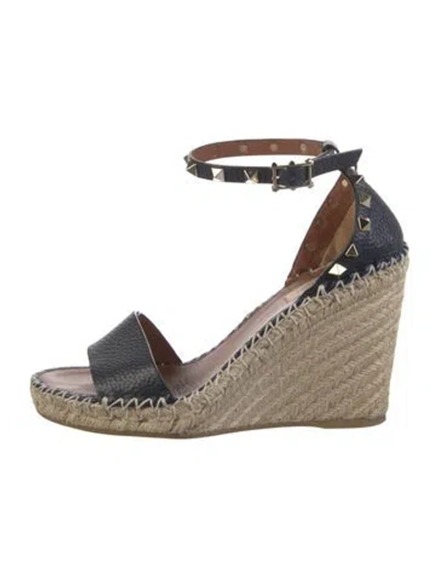 Pre-owned Valentino Garavani Rockstud Accents Leather Espadrilles In Black