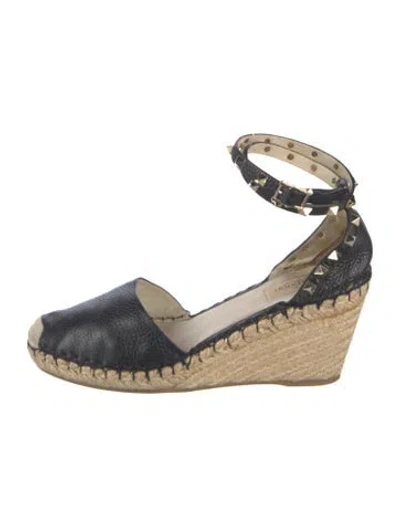 Pre-owned Valentino Garavani Rockstud Accents Leather Espadrilles In Black
