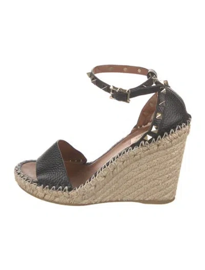 Pre-owned Valentino Garavani Rockstud Accents Leather Espadrilles In Black