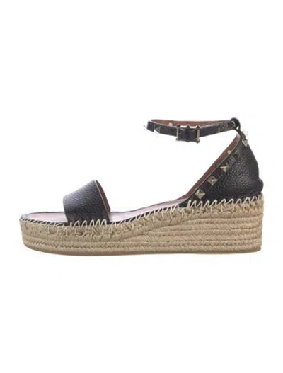 Pre-owned Valentino Garavani Rockstud Accents Leather Espadrilles In Black