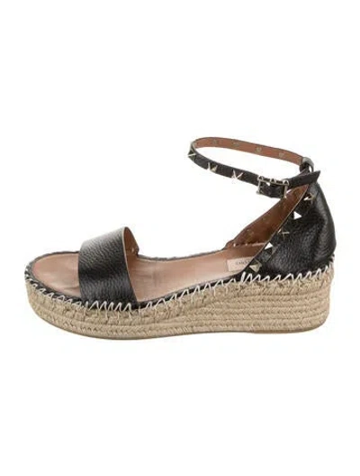 Pre-owned Valentino Garavani Rockstud Accents Leather Espadrilles In Black