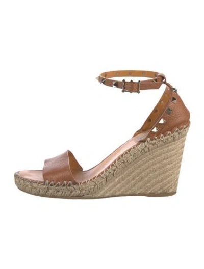 Pre-owned Valentino Garavani Rockstud Accents Leather Espadrilles In Brown