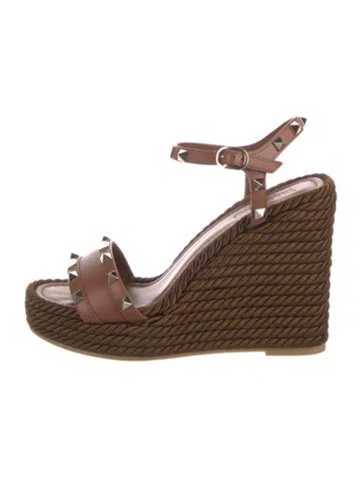 Pre-owned Valentino Garavani Rockstud Accents Leather Espadrilles In Brown