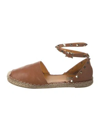 Pre-owned Valentino Garavani Rockstud Accents Leather Espadrilles In Brown