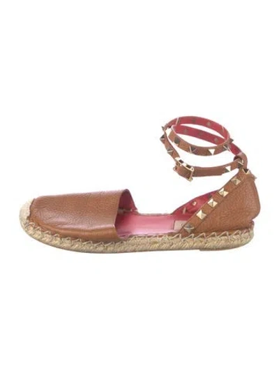 Pre-owned Valentino Garavani Rockstud Accents Leather Espadrilles In Brown