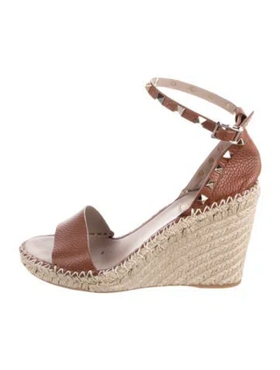 Pre-owned Valentino Garavani Rockstud Accents Leather Espadrilles In Brown