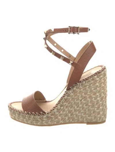 Pre-owned Valentino Garavani Rockstud Accents Leather Espadrilles In Brown