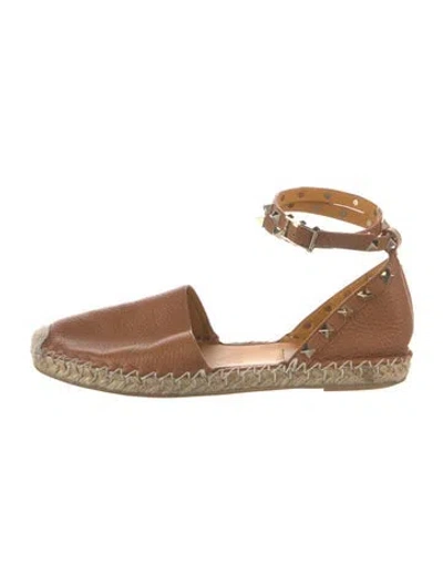 Pre-owned Valentino Garavani Rockstud Accents Leather Espadrilles In Brown