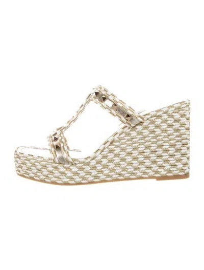Pre-owned Valentino Garavani Rockstud Accents Leather Espadrilles In Gold