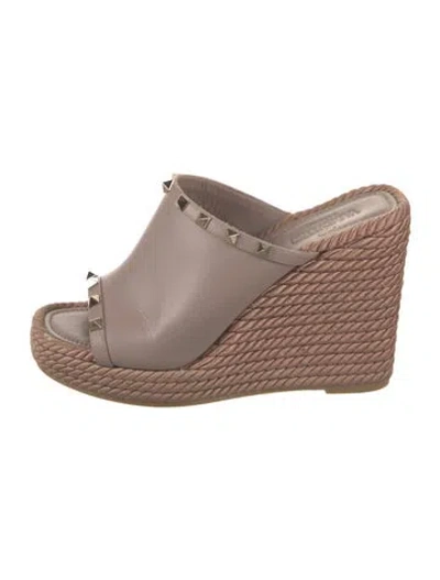 Pre-owned Valentino Garavani Rockstud Accents Leather Espadrilles In Gray