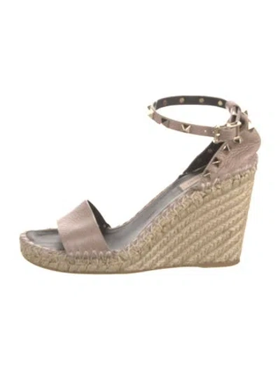 Pre-owned Valentino Garavani Rockstud Accents Leather Espadrilles In Neutral