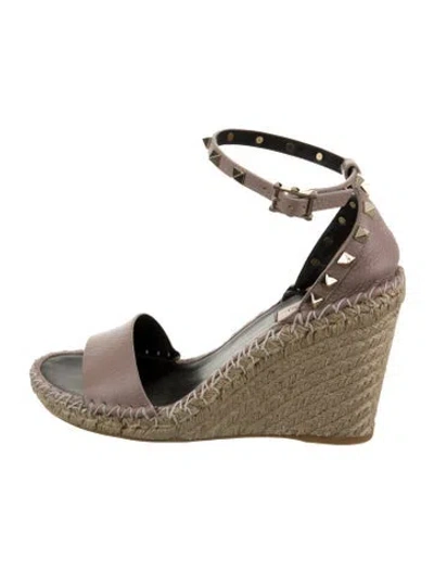 Pre-owned Valentino Garavani Rockstud Accents Leather Espadrilles In Neutral