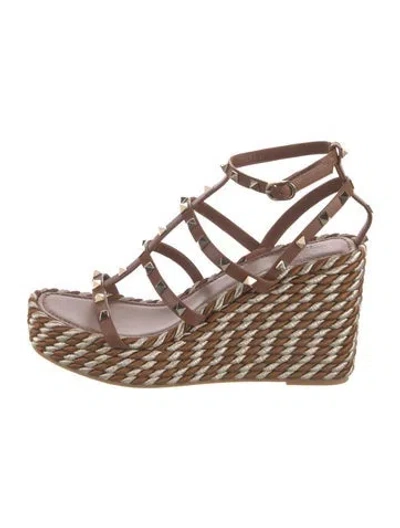 Pre-owned Valentino Garavani Rockstud Accents Leather Espadrilles In Neutral