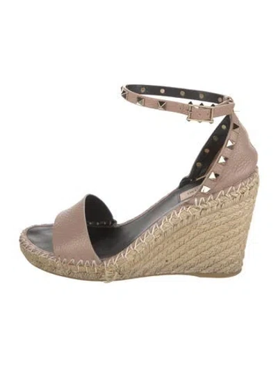 Pre-owned Valentino Garavani Rockstud Accents Leather Espadrilles In Neutral