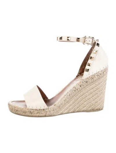Pre-owned Valentino Garavani Rockstud Accents Leather Espadrilles In Neutral