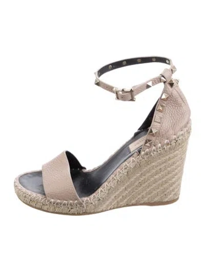 Pre-owned Valentino Garavani Rockstud Accents Leather Espadrilles In Neutral